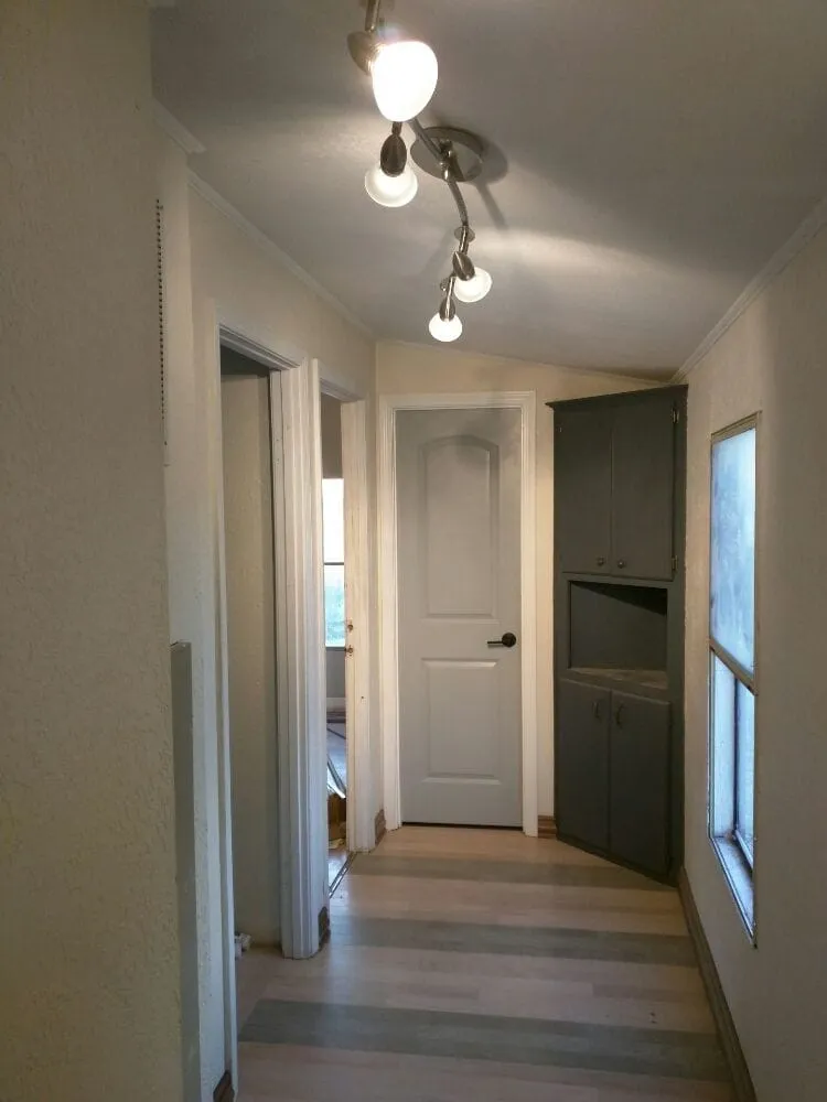 Slide of Handyman Dan