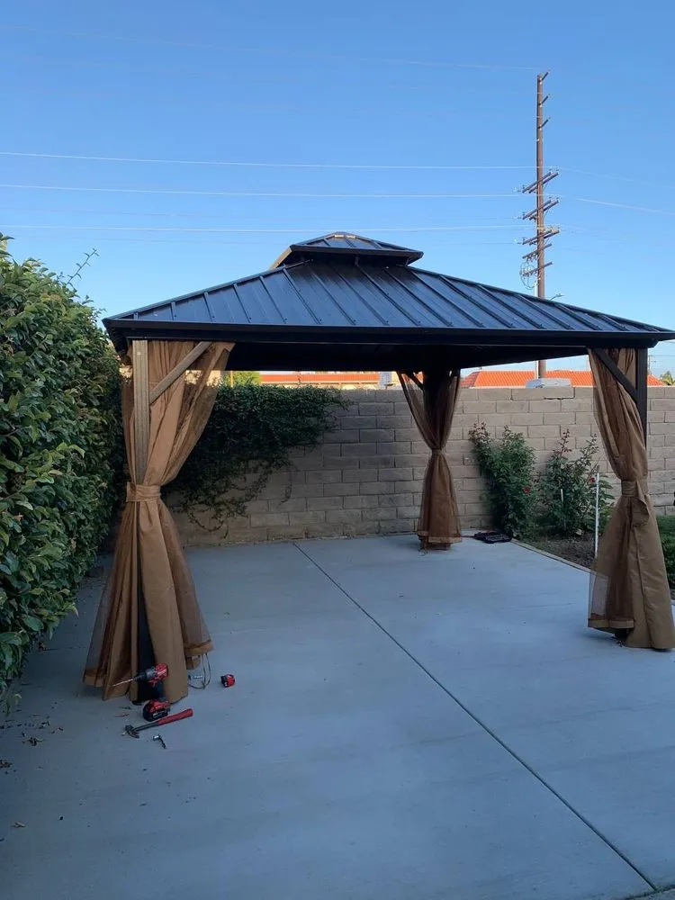 Slide of Handyman Elite Service