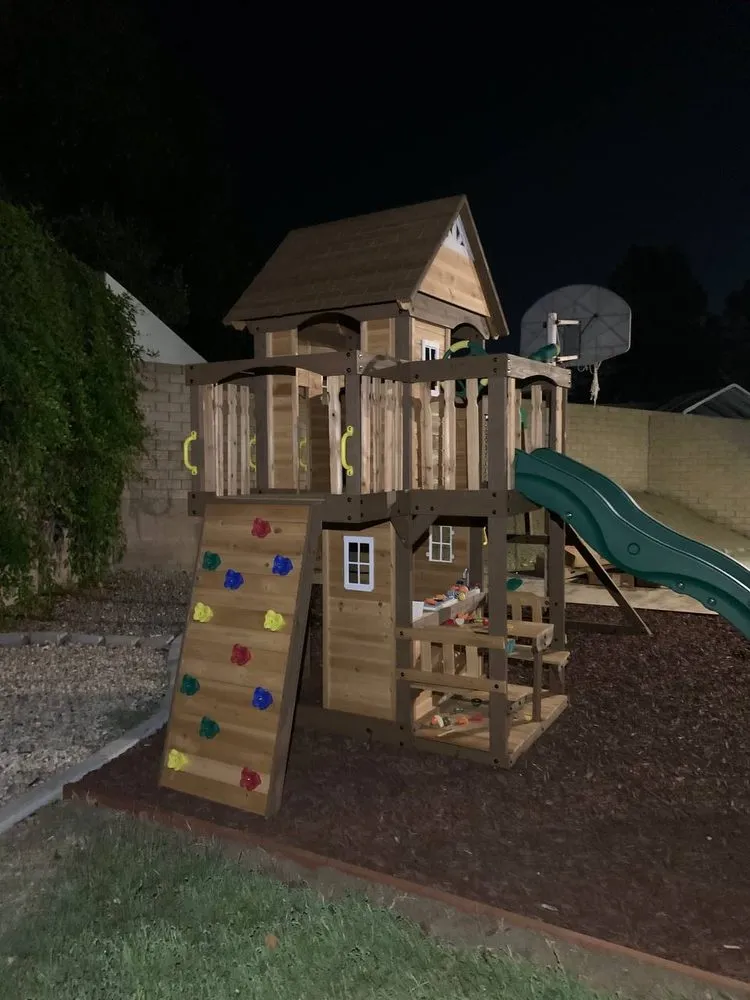 Slide of Handyman Elite Service