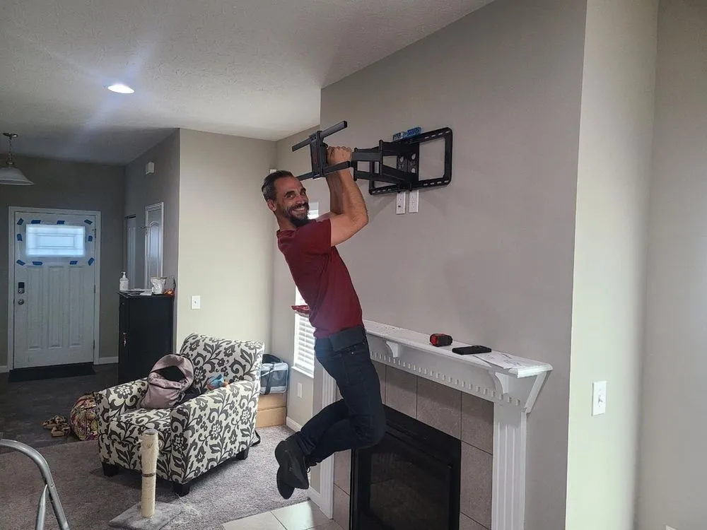 Slide of Handyman Gabriel Barrandeguy