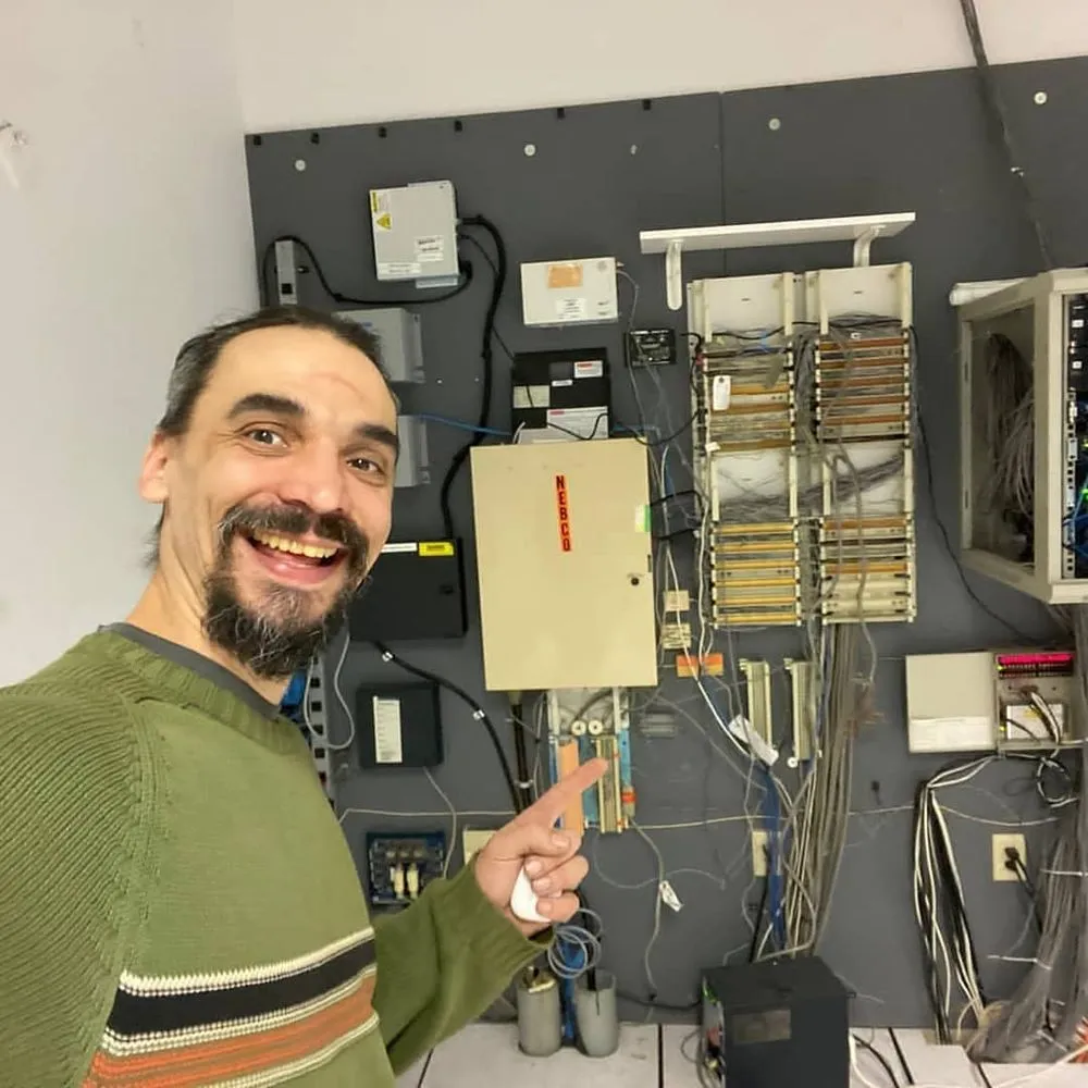 Slide of Handyman Gabriel Barrandeguy