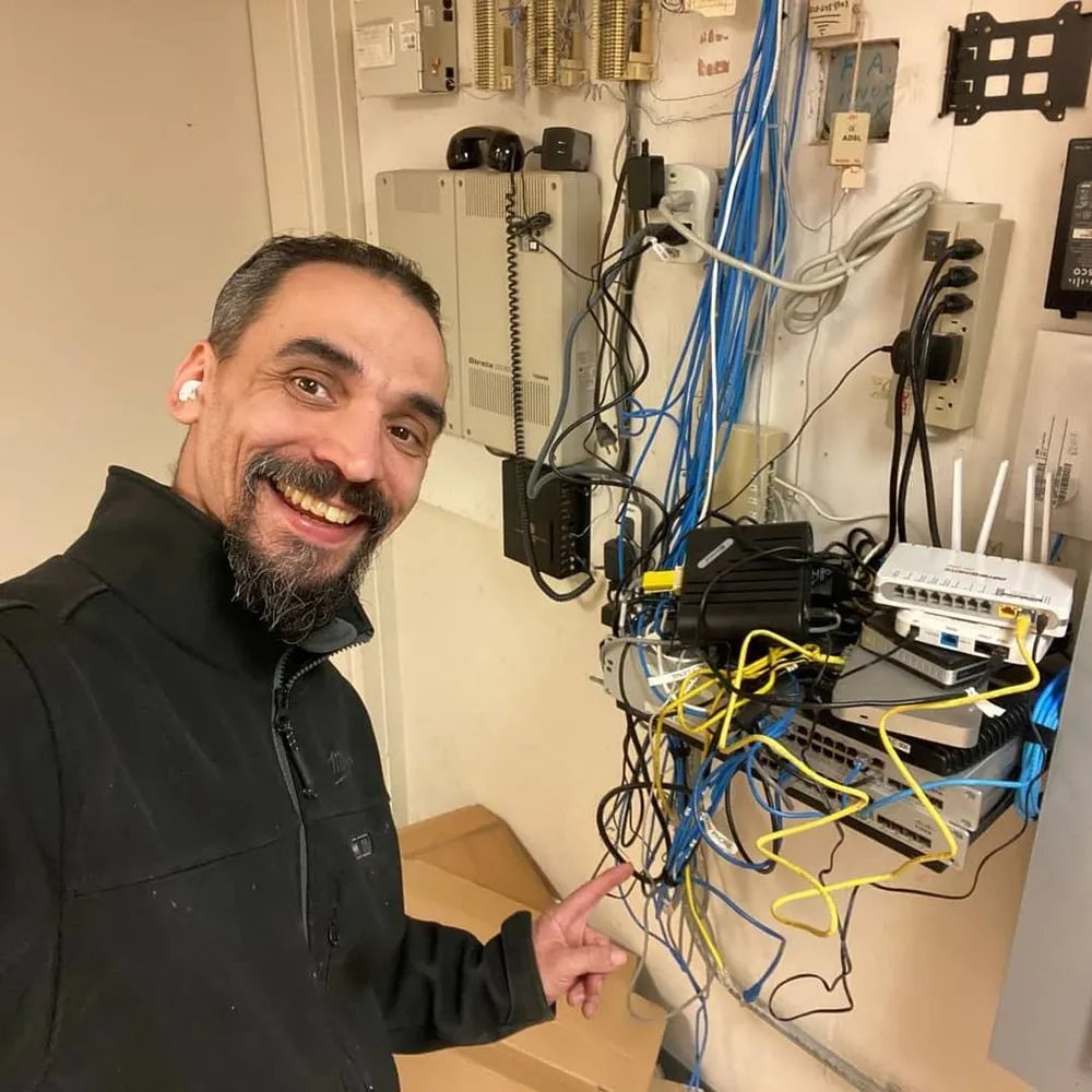 Slide of Handyman Gabriel Barrandeguy