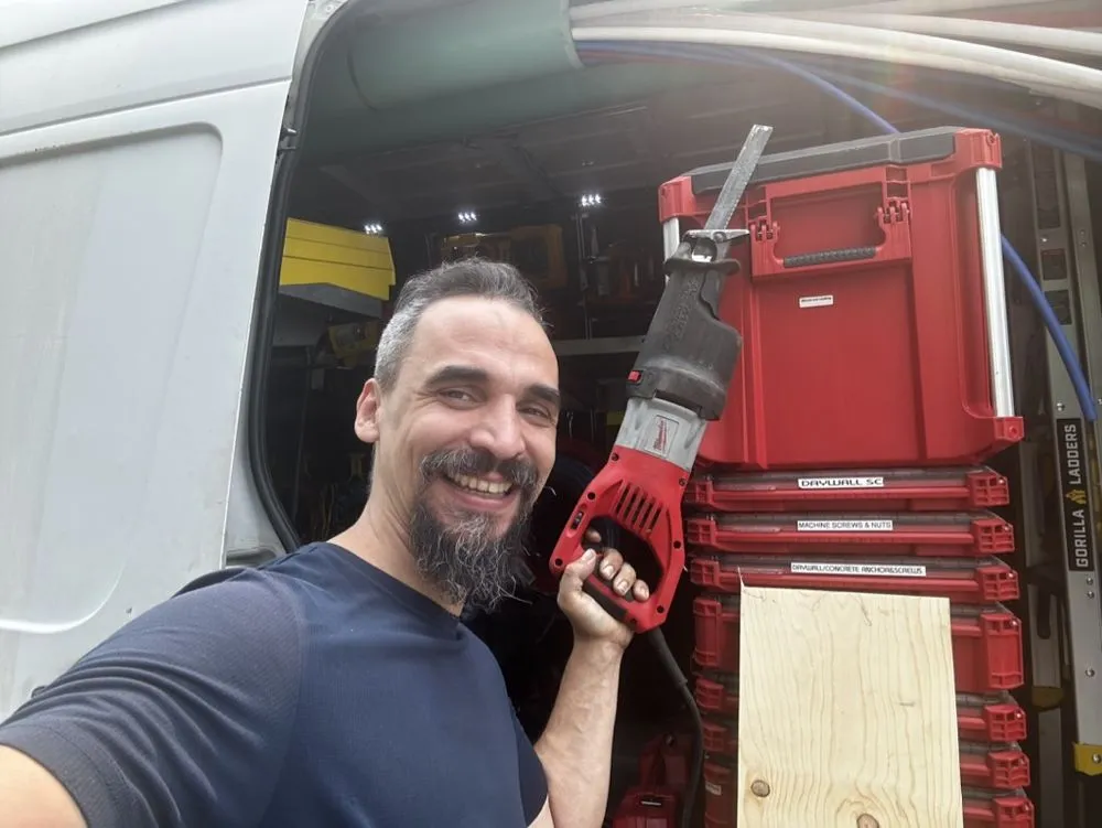 Slide of Handyman Gabriel Barrandeguy