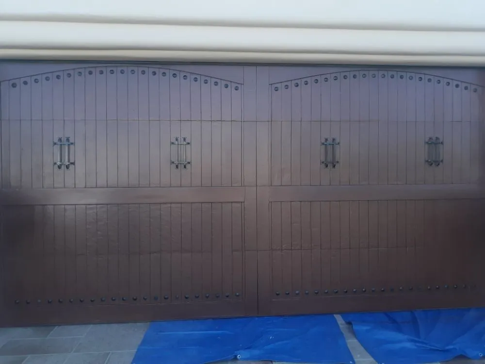 Slide of Handyman Hensley