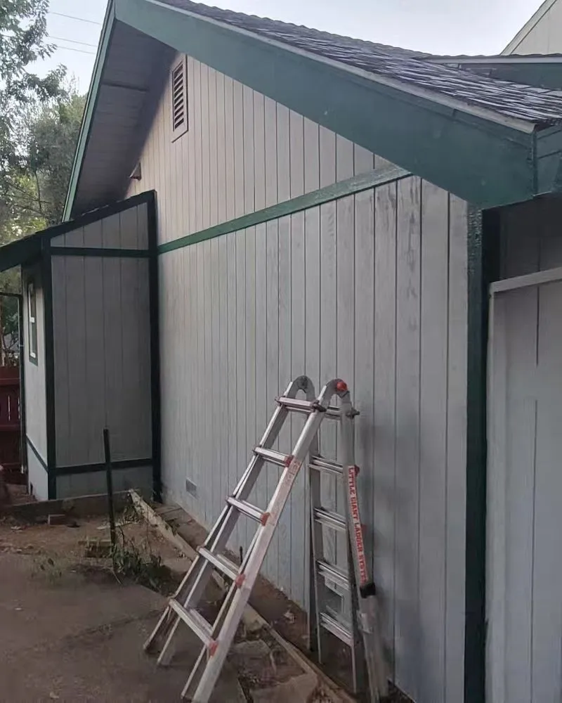 Slide of Handyman Hernandez