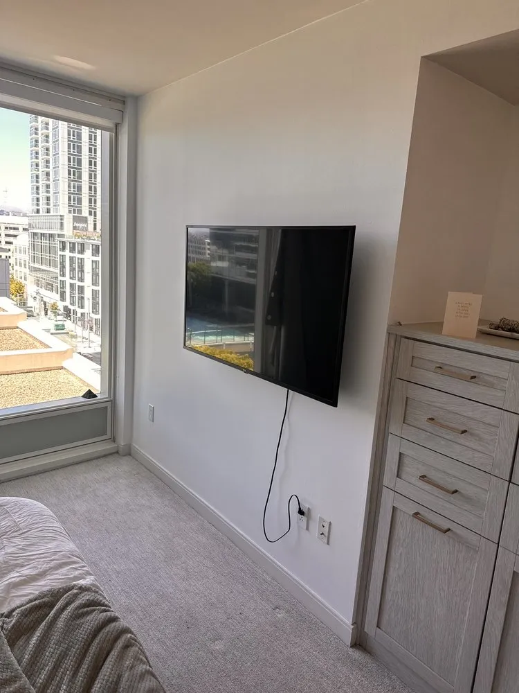 Professional circuit breaker repair experts serving , - Handyman Heroes