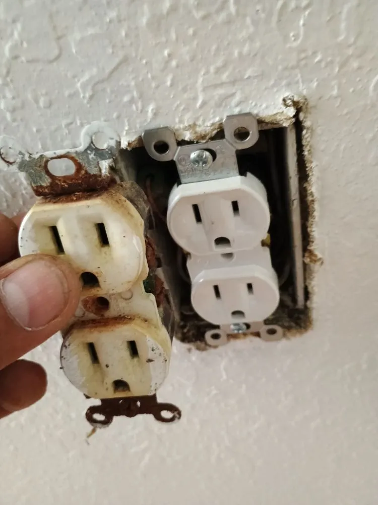 Slide of Handyman Man Rios Pro