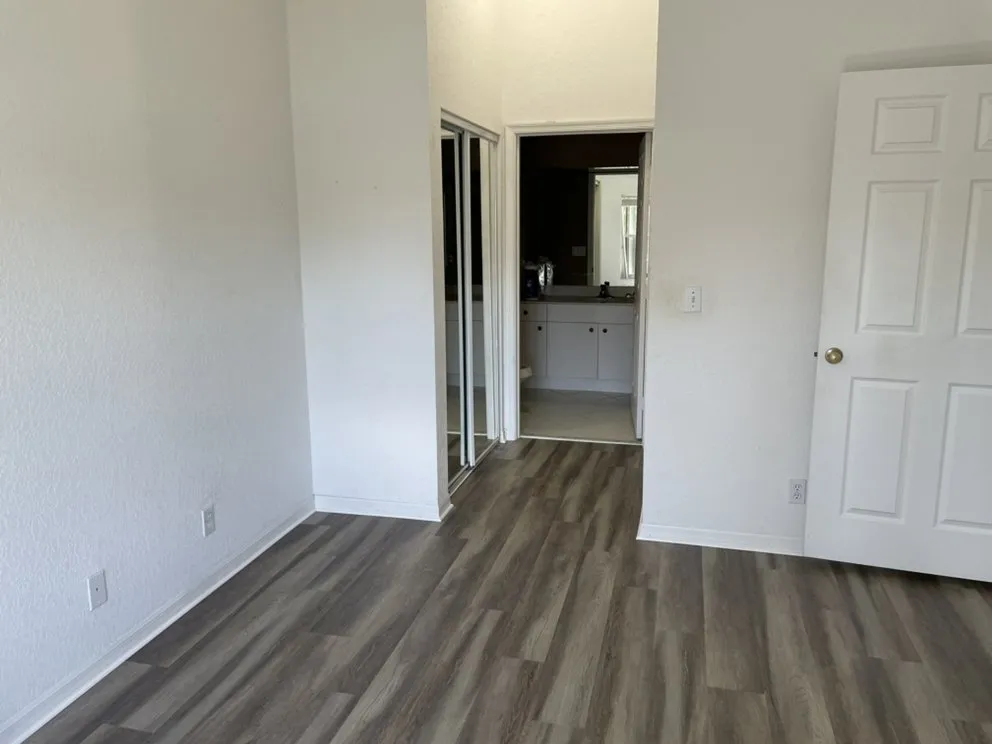 Slide of Handyman Moe