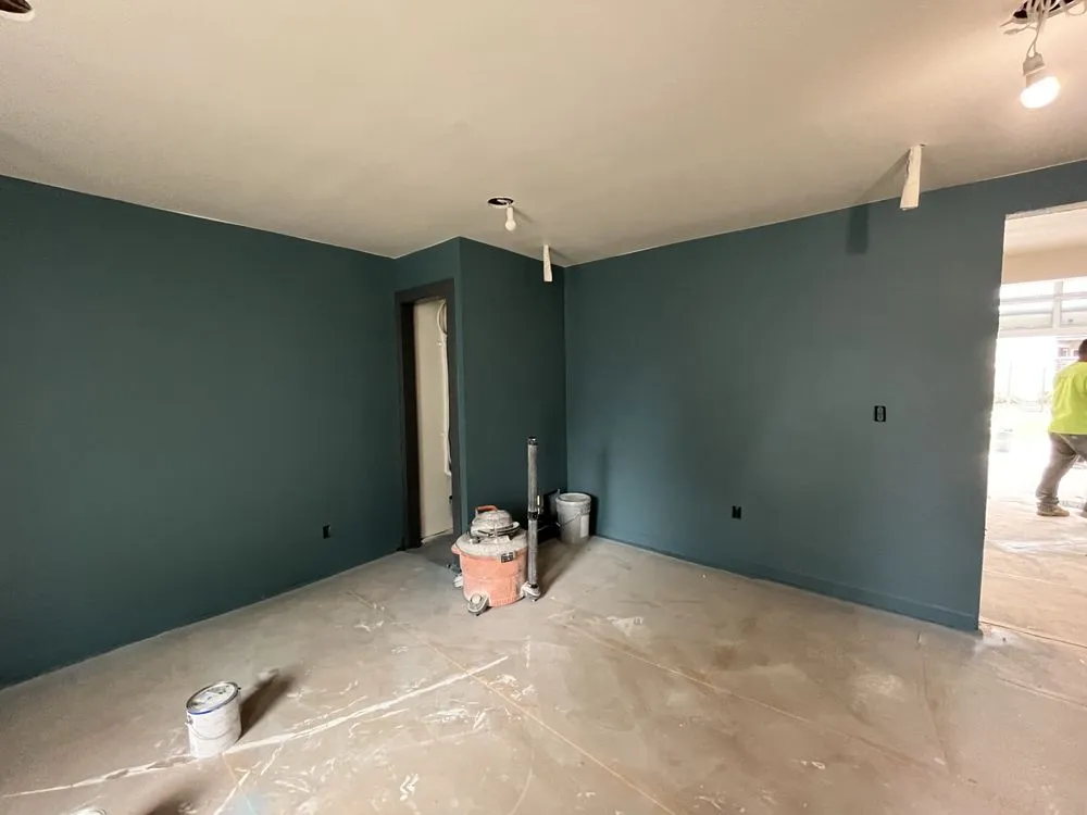 Slide of Handyman of Maple Valley