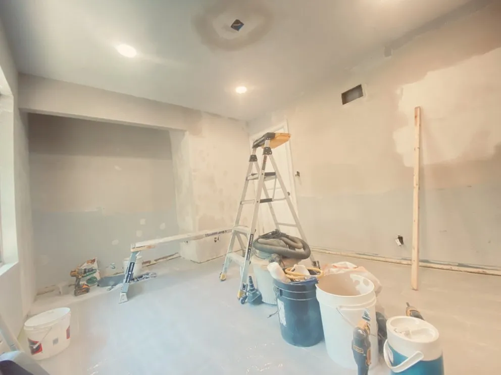 Trusted electrical repair service in Costa Mesa, CA - Handyman Painting Orange County