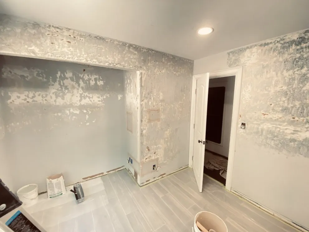 Trusted electrician providing electrical repair in Costa Mesa, CA - Handyman Painting Orange County