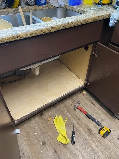 Affordable electrical repair service in Port St. Lucie, FL - Handyman Plus & Plumbing