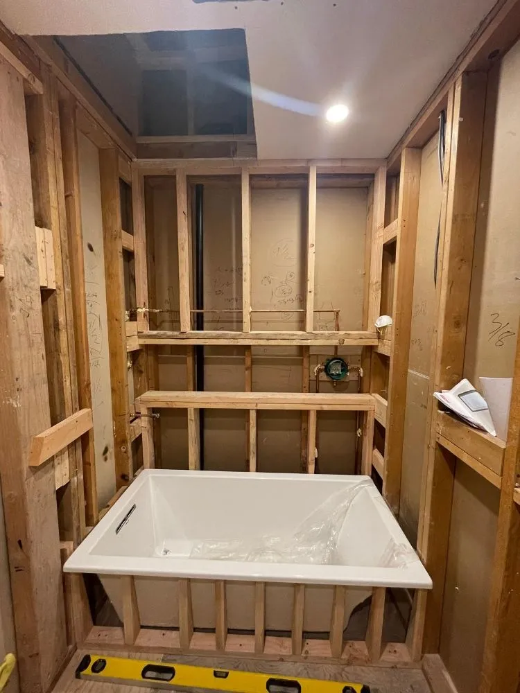 Slide of Handyman R32