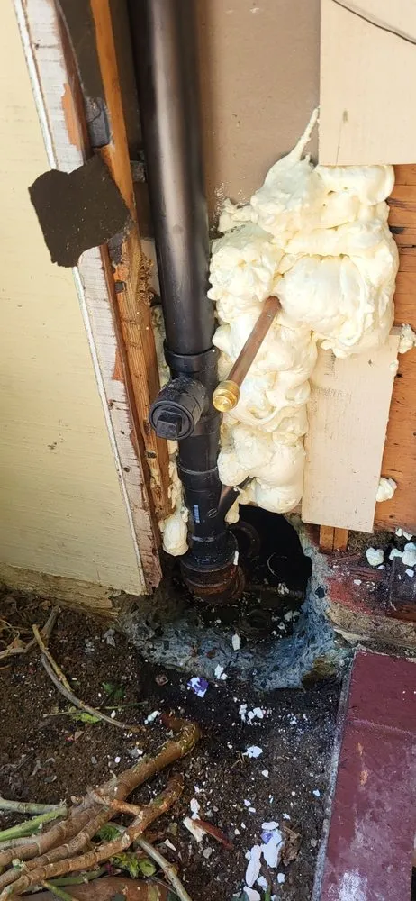 Slide of Handyman R32