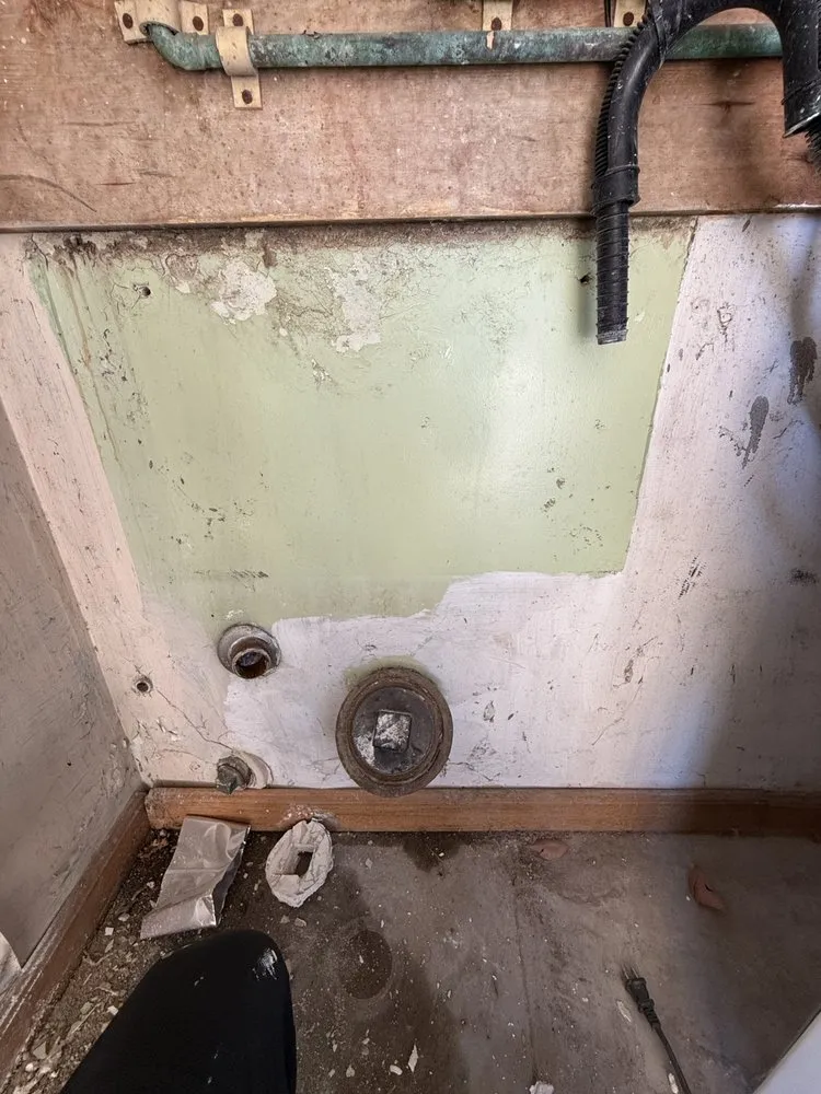 Slide of Handyman Rocky