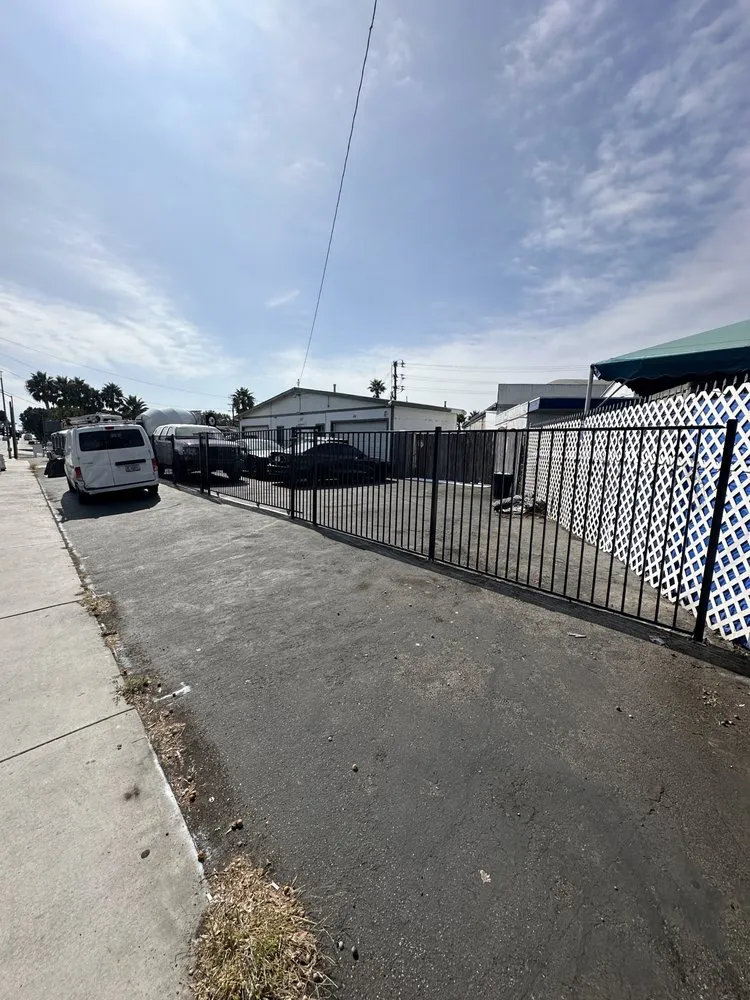 Slide of Handyman Rocky