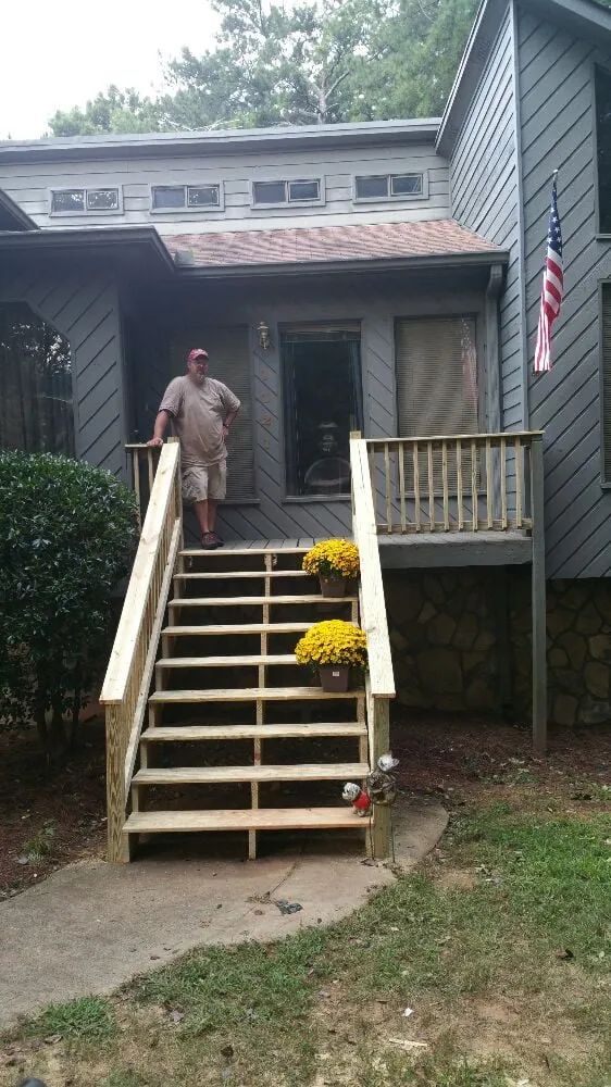 Emergency electrician providing lighting installation in Rabun Gap, GA - HandyMan Scott