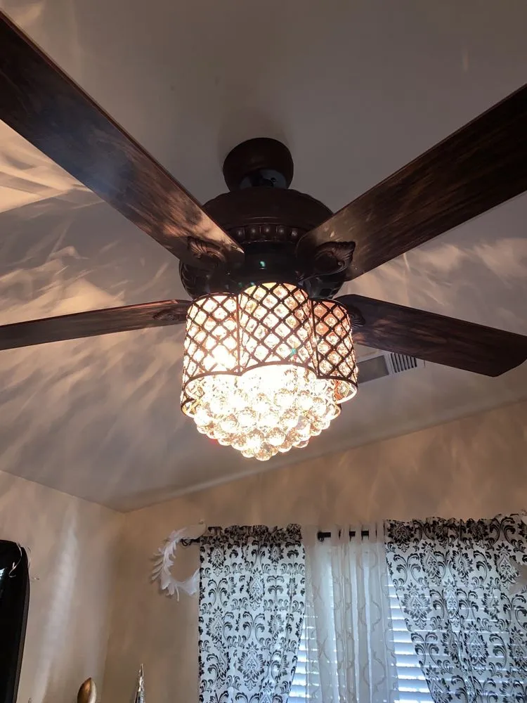 Slide of Handyman Services by Vic V.