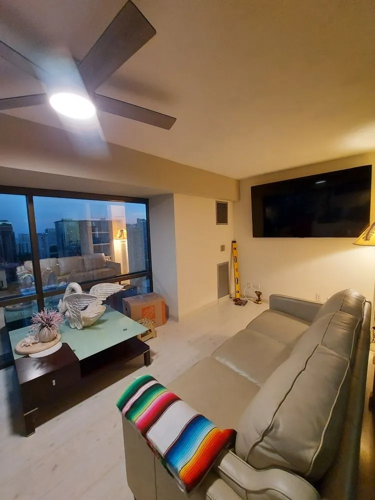 Affordable outlet and switch repair experts serving Urban Honolulu, HI - Handyman Services
