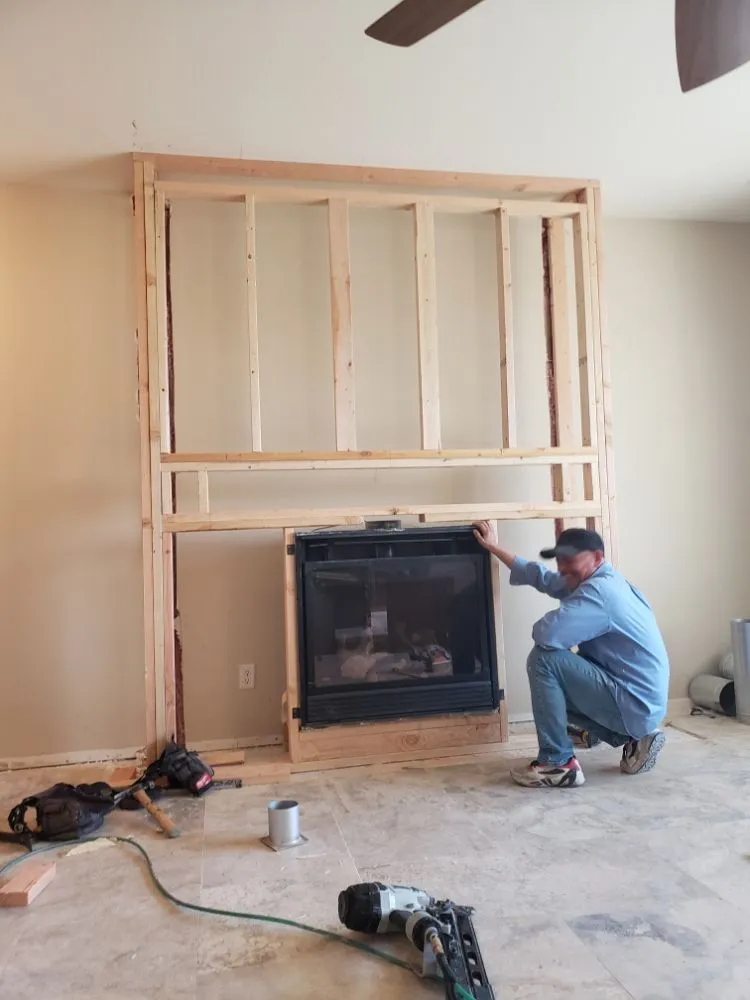 Emergency electrician providing lighting installation in , 