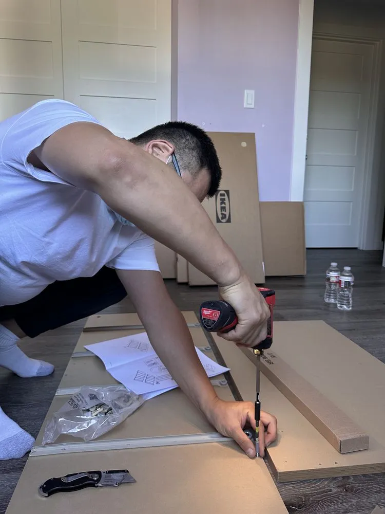 Slide of Handyman YKT