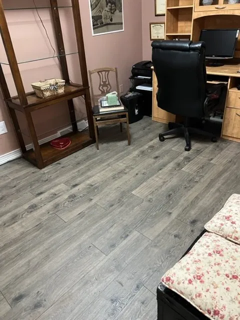 Slide of Handyman911 US