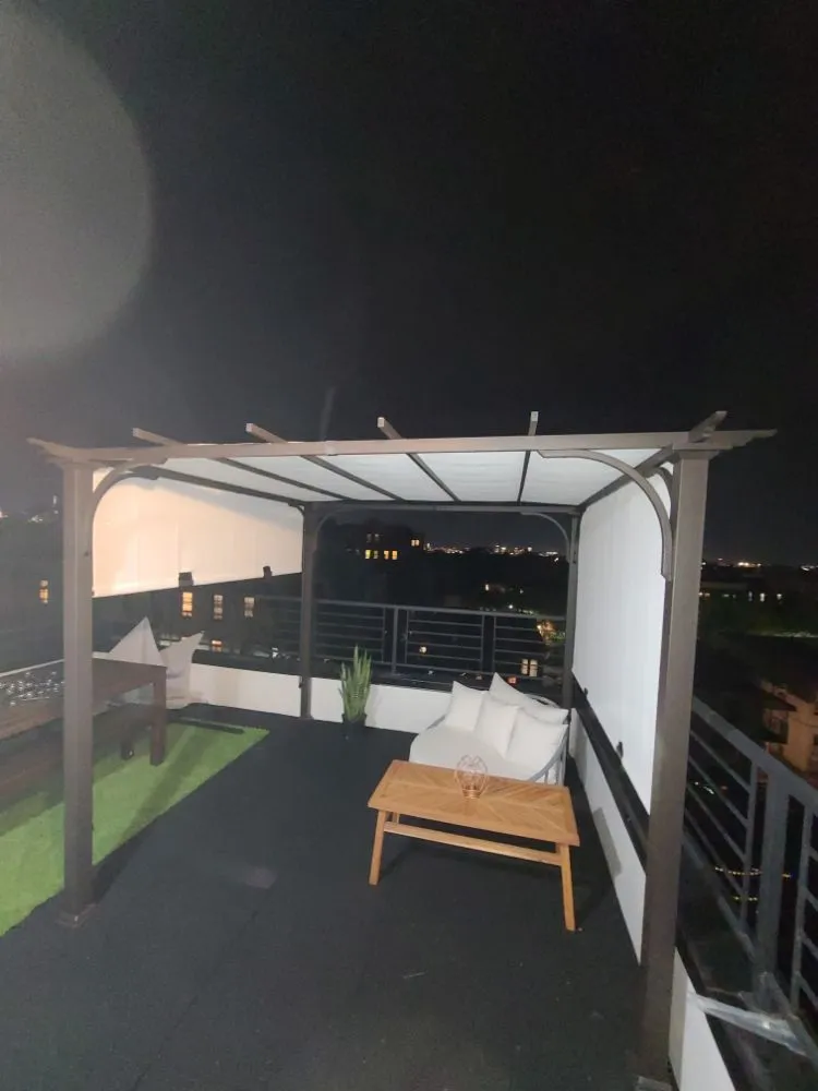 Slide of Handymanly Made