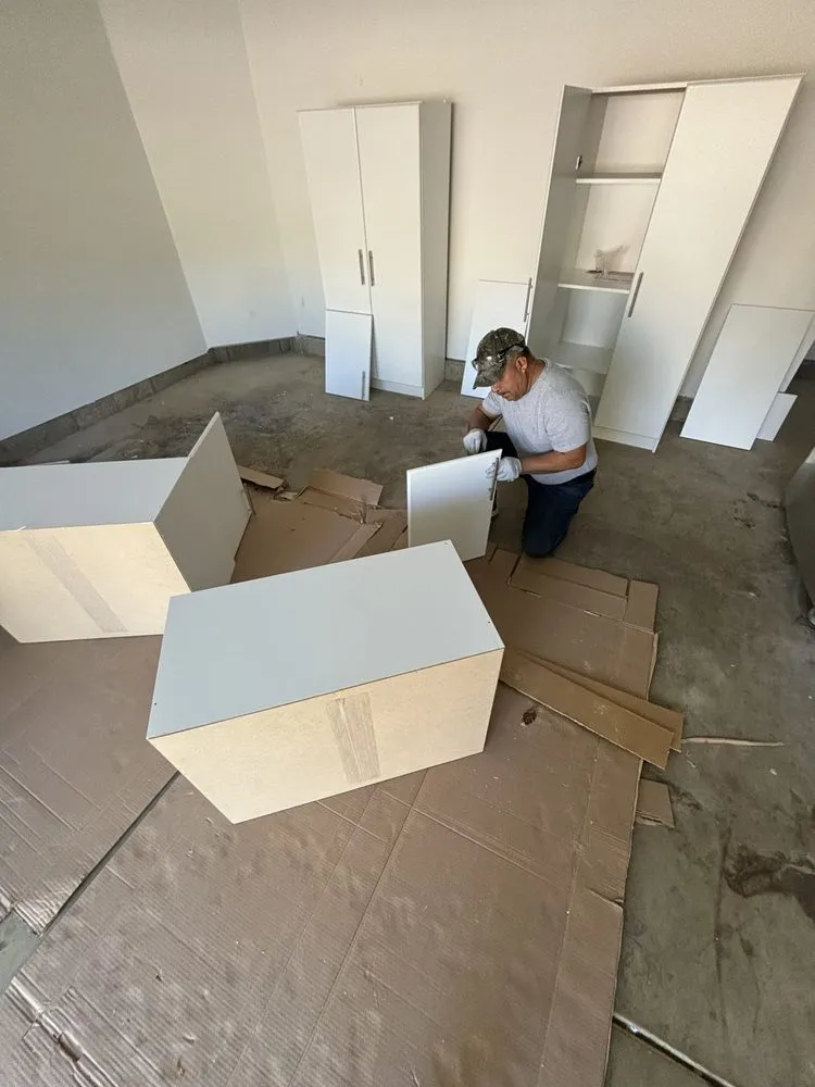 Slide of Handymax 360