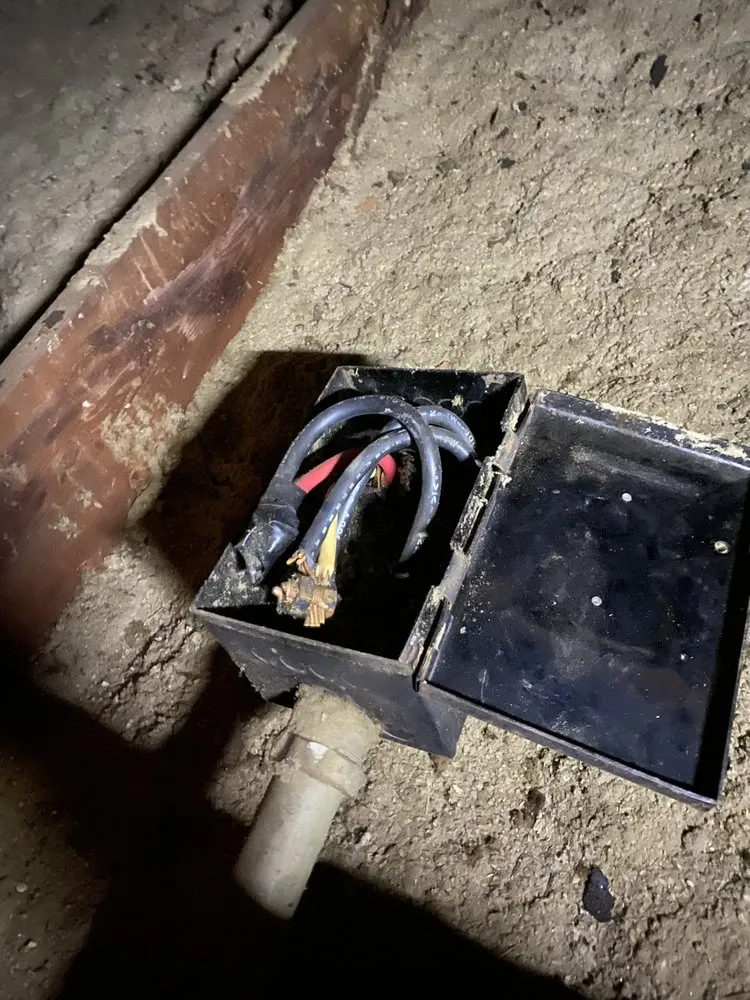 Slide of Handymen Oleg Pyrig