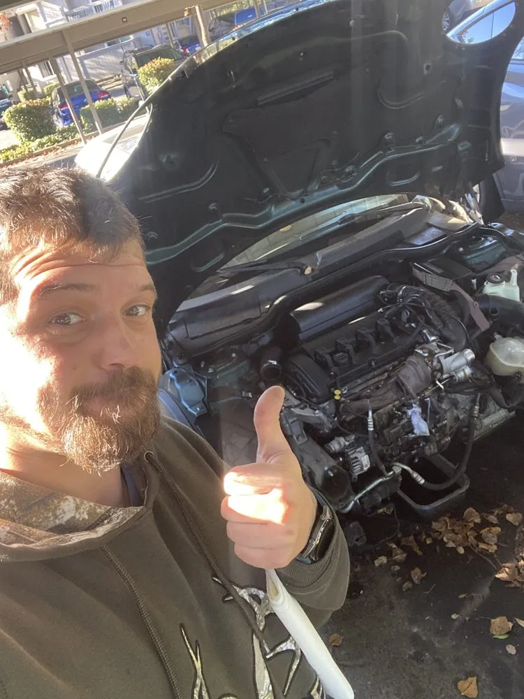 Slide of Handymen Oleg Pyrig