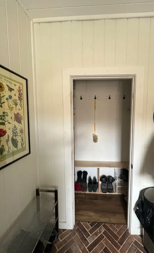 Slide of HandyPros Of Rochester