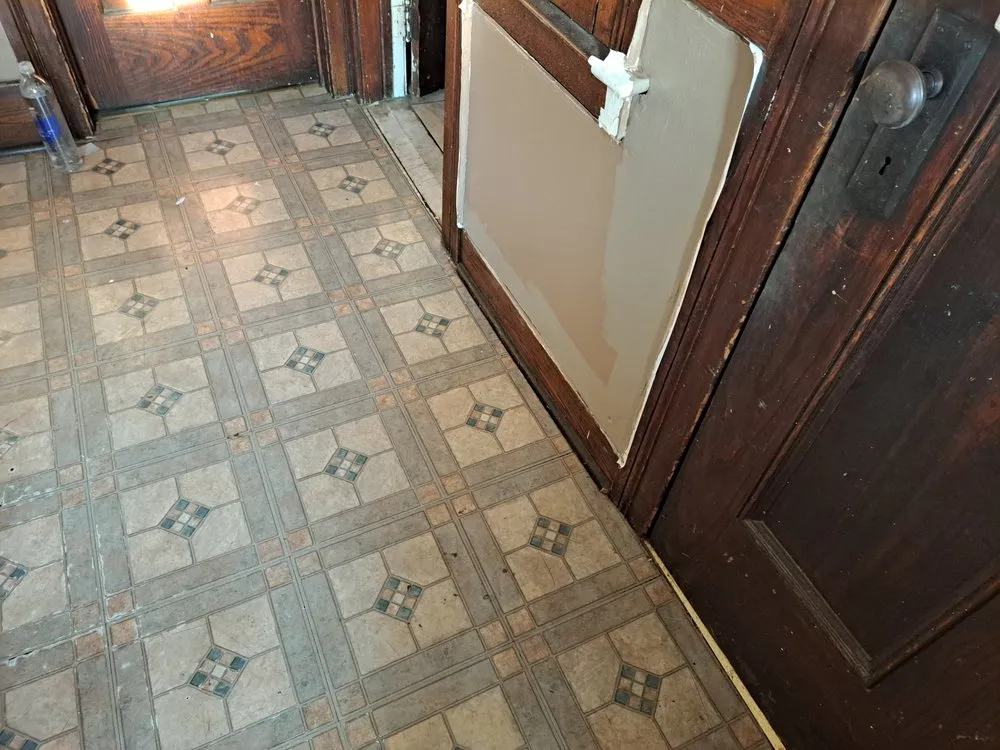 Slide of HandyPros Of Rochester