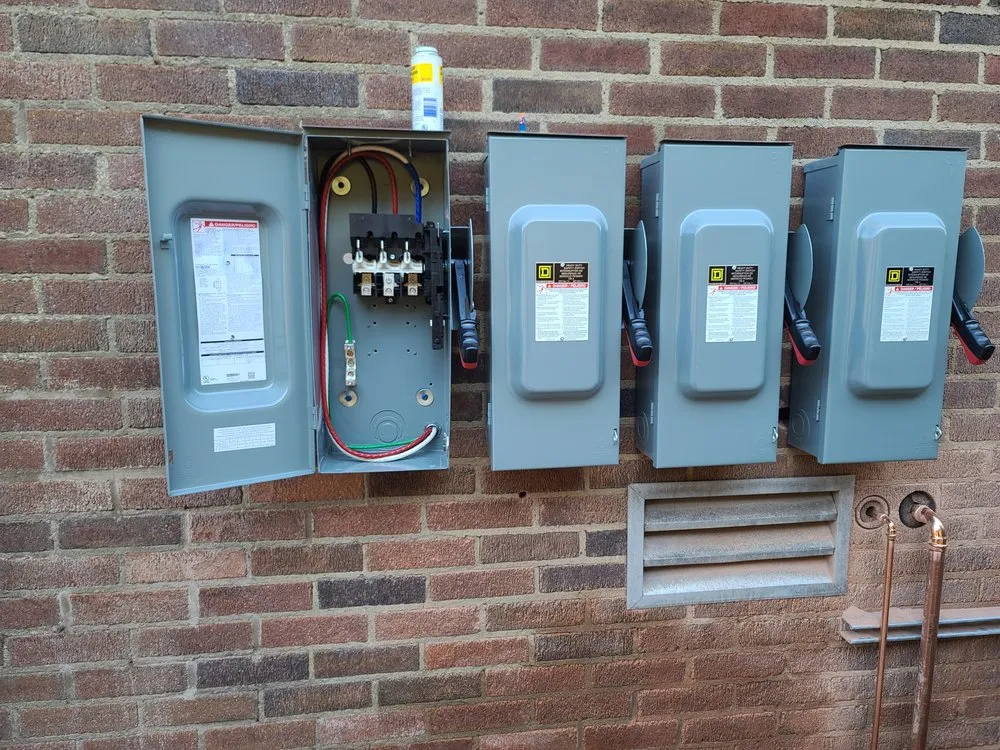 Slide of HandyVolt Electric