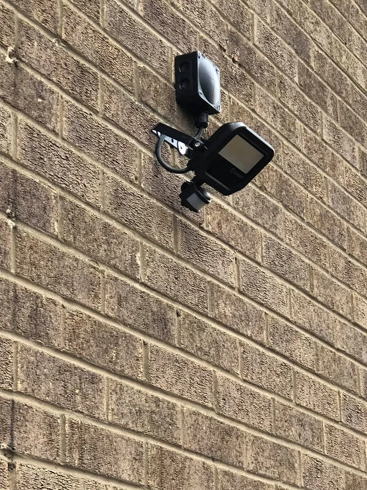 Slide of Hans Electrical