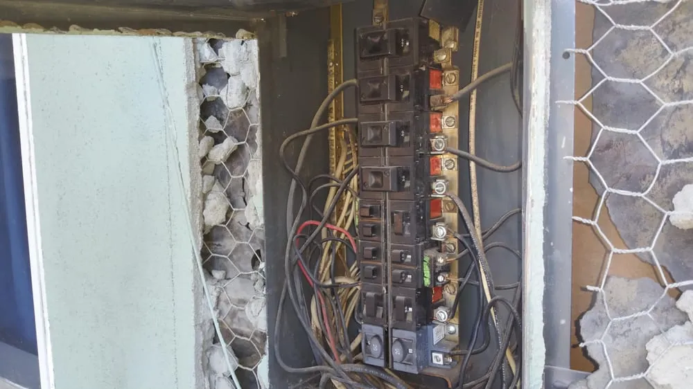 Slide of Hanseth Electric