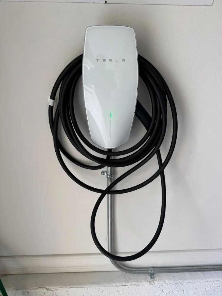 Slide of Hanseth Electric