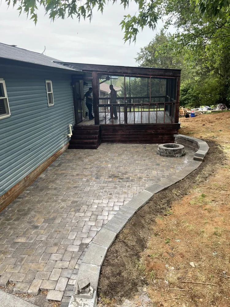 Slide of Hanthorn Construction & Remodeling