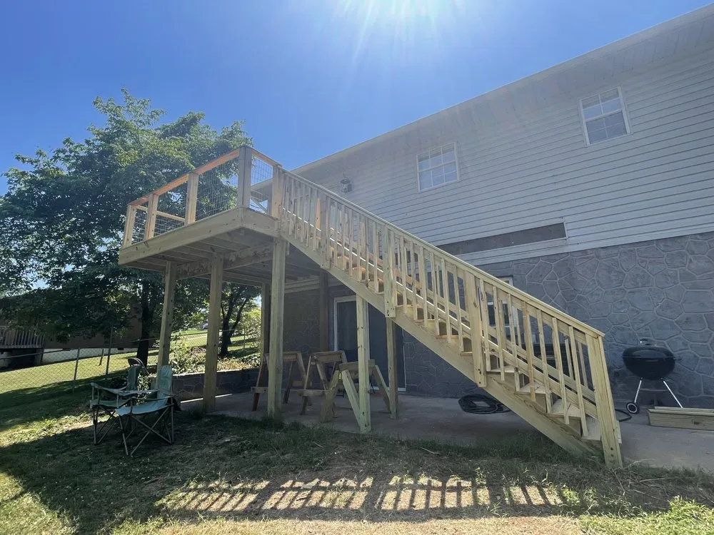 Slide of Hanthorn Construction & Remodeling