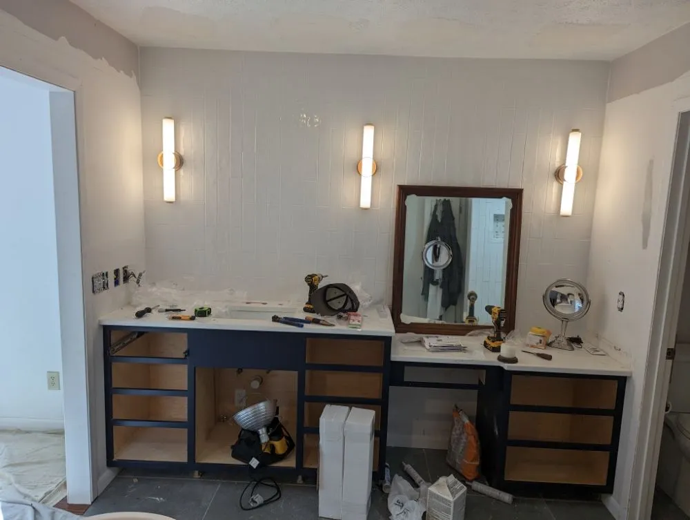 Professional electrician providing lighting installation in , 