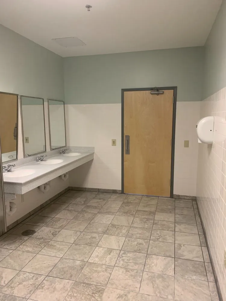 Slide of Harach Construction