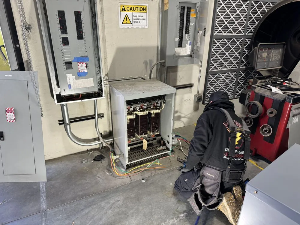 Slide of Harbor Electrical Services