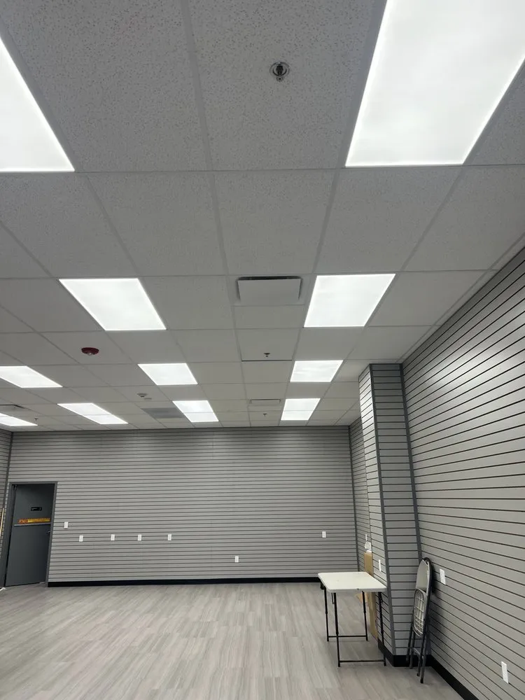 Slide of Harbor Island Electric