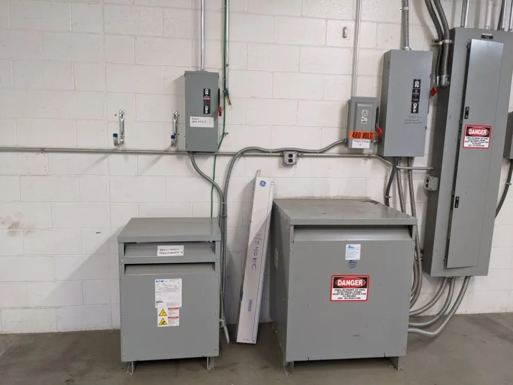 Professional circuit breaker repair service in ,  - Harborview Electric