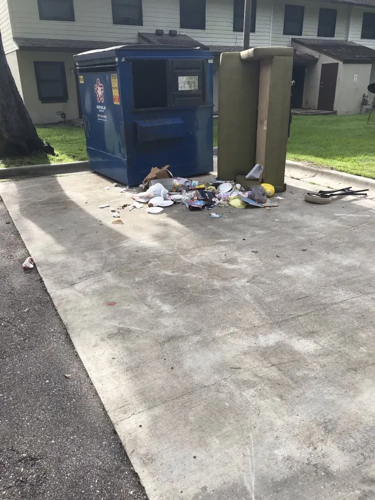 Reliable emergency electrical service experts serving ,  - Hard Times Maintenance Service