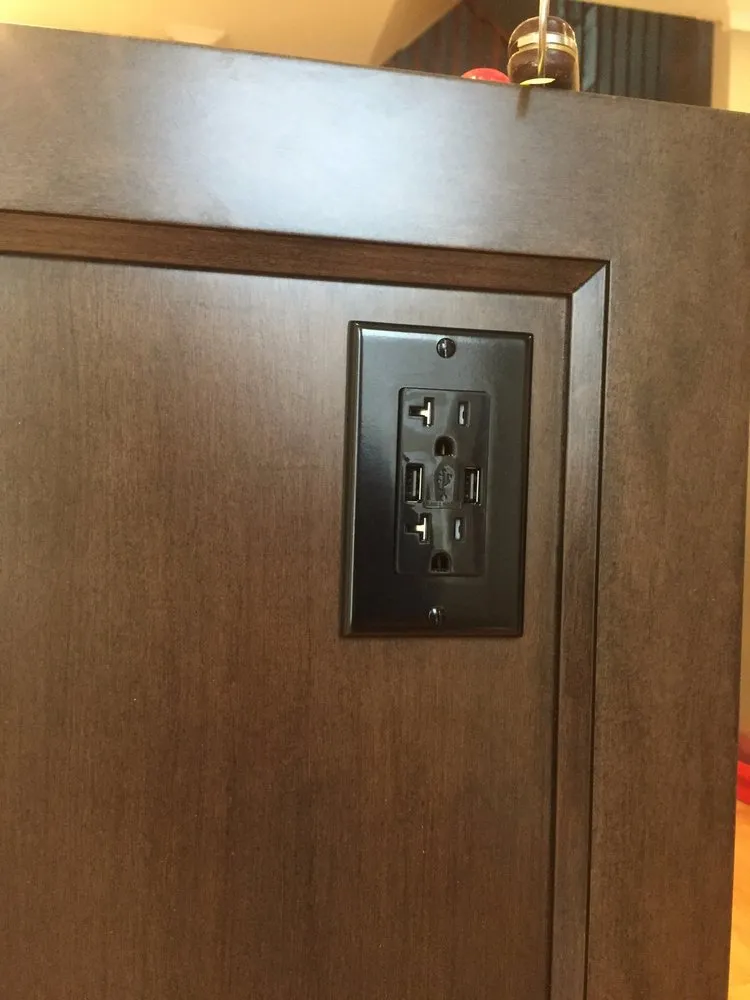 Reliable lighting installation service in Flushing, NY - Hardware Master Electrician