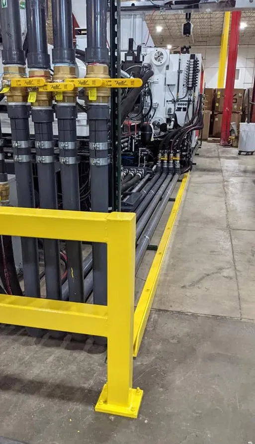 Expert electrician providing emergency electrical service in , 