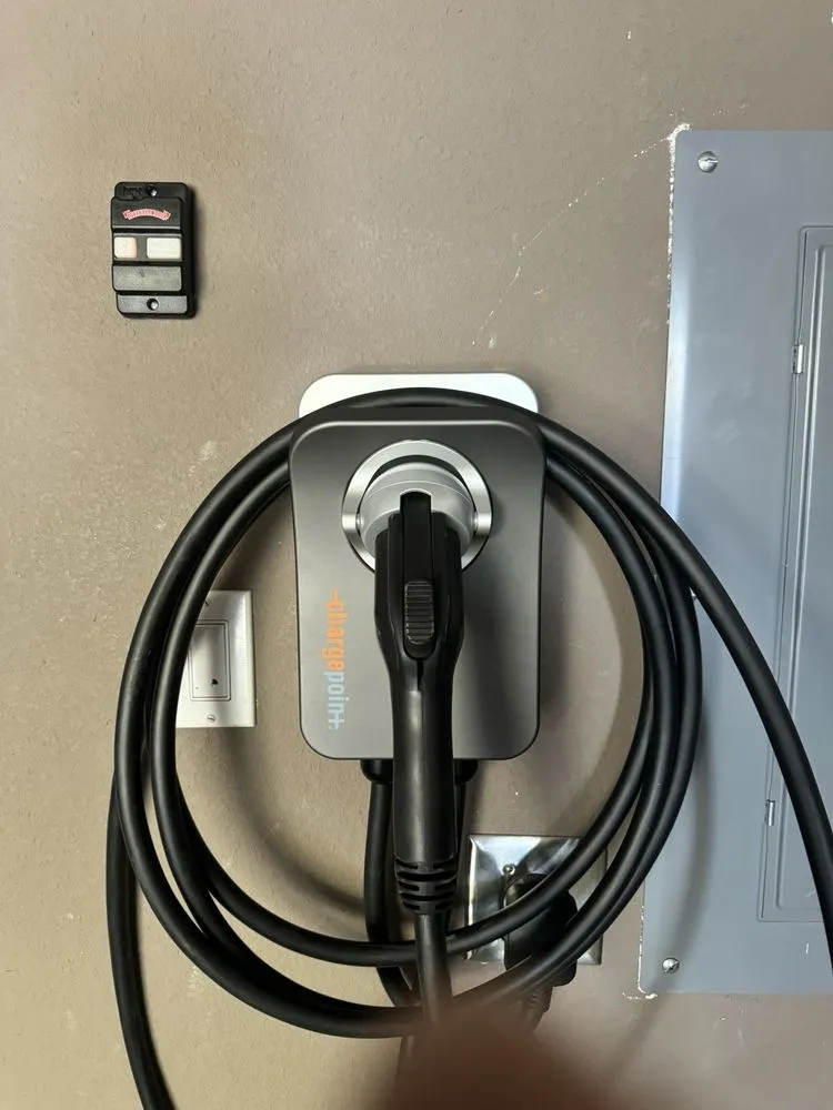 Slide of Harlan Electrical Services