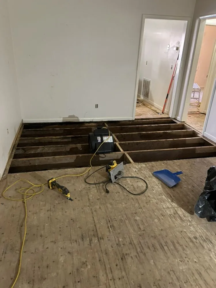 Slide of Harris construction