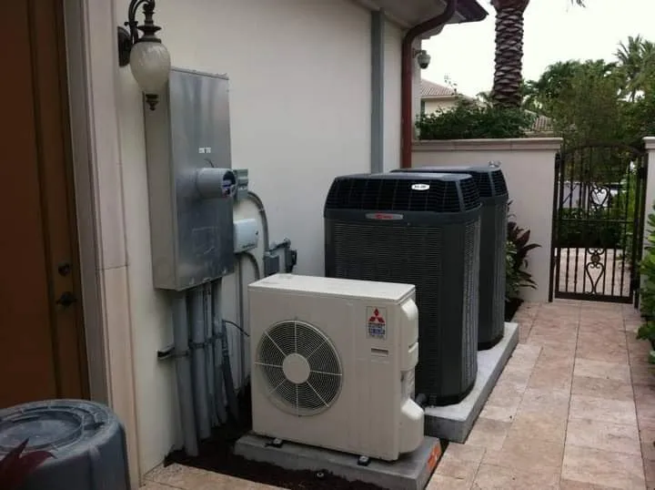 Emergency electrical service for homes in electrical repair, by