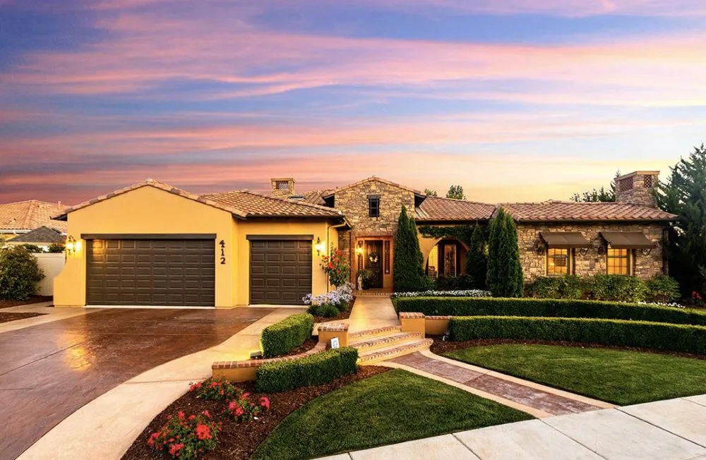 Slide of Harrod Built